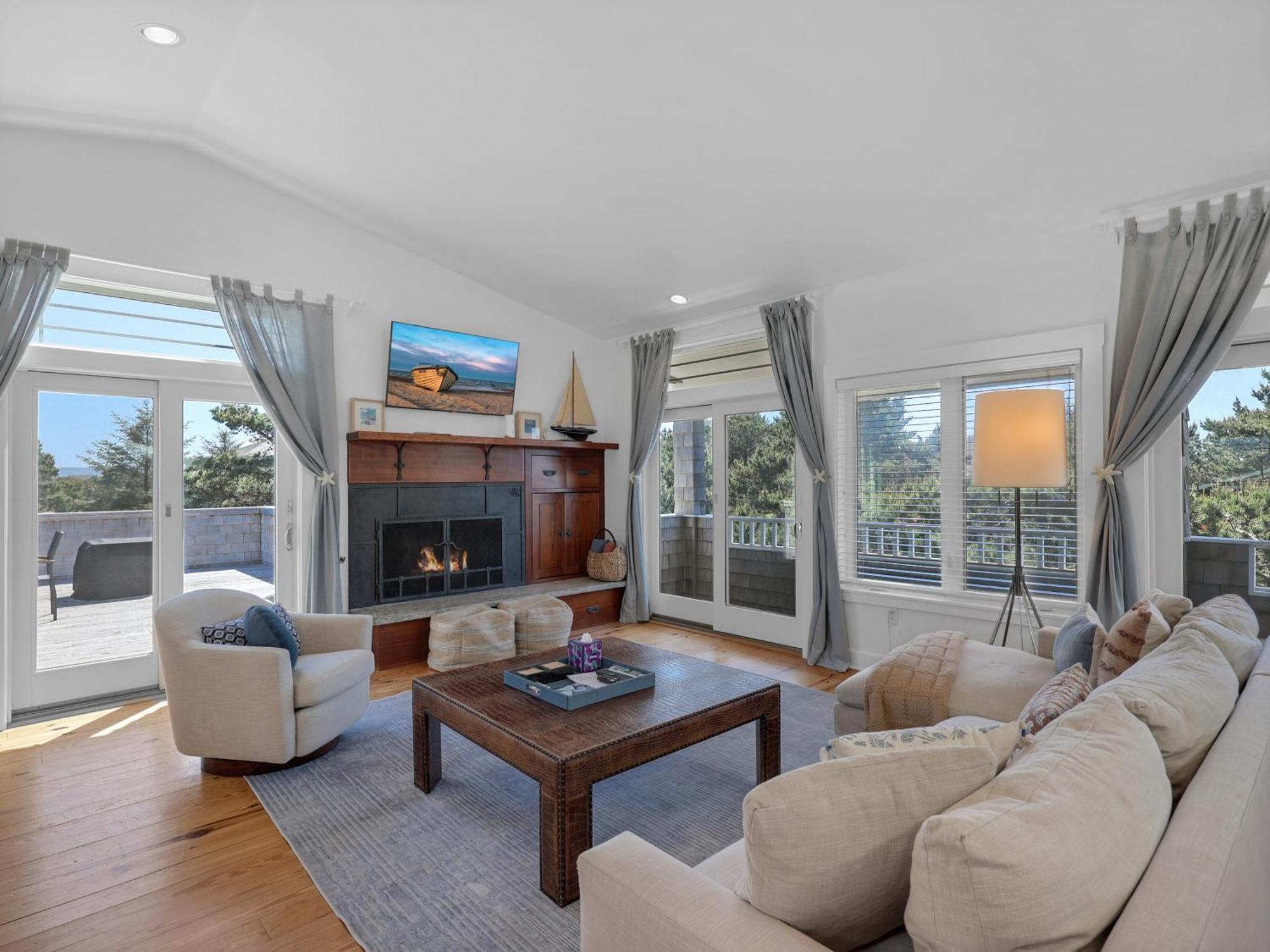 Pacific Northwest Beach House 5G Ev Charger Dog جيرهارت المظهر الخارجي الصورة